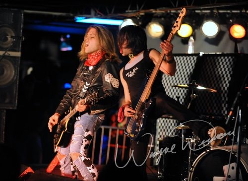 Nigel Dupree Band at Annie's Cincinnati, OH on February 21, 2009 &mdash; concert photo by Wayne Dennon