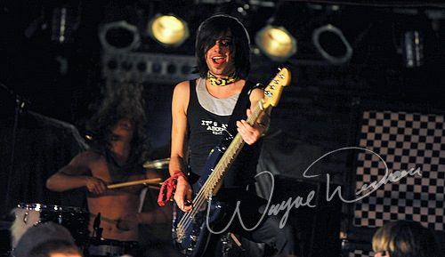 Nigel Dupree Band at Annie's Cincinnati, OH on February 21, 2009 &mdash; concert photo by Wayne Dennon