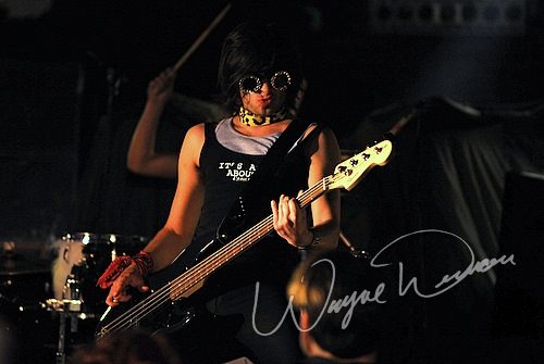 Nigel Dupree Band at Annie's Cincinnati, OH on February 21, 2009 &mdash; concert photo by Wayne Dennon
