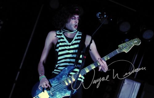 Nigel Dupree Band at Annie's Cincinnati, OH on July 15, 2009 &mdash; concert photo by Wayne Dennon