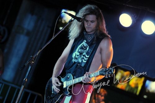 Nigel Dupree Band at Annie's Cincinnati, OH on July 15, 2009 &mdash; concert photo by Wayne Dennon