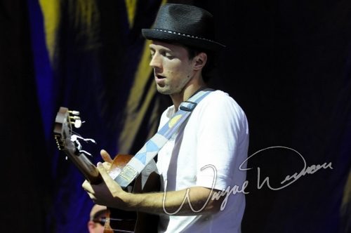Jason Mraz at National City Pavilion Cincinnati, OH on May 25, 2008 &mdash; concert photo by Wayne Dennon