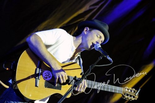 Jason Mraz at National City Pavilion Cincinnati, OH on May 25, 2008 &mdash; concert photo by Wayne Dennon