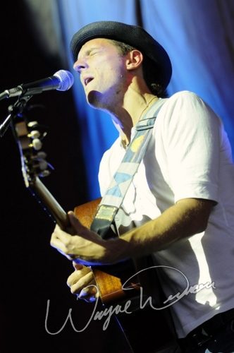 Jason Mraz at National City Pavilion Cincinnati, OH on May 25, 2008 &mdash; concert photo by Wayne Dennon