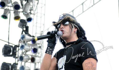 Pretty Boy Floyd concert photo by Wayne Dennon