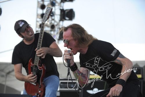 Broken Teeth at Rock the Bayou grounds Houston, TX on September 1, 2008 &mdash; concert photo by Wayne Dennon
