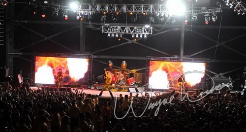 Motley Crue at Columbus Crew Stadium Columbus, OH on May 17, 2009 &mdash; concert photo by Wayne Dennon