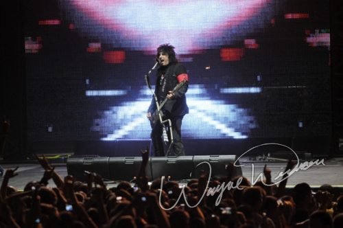 Motley Crue at Columbus Crew Stadium Columbus, OH on May 17, 2009 &mdash; concert photo by Wayne Dennon