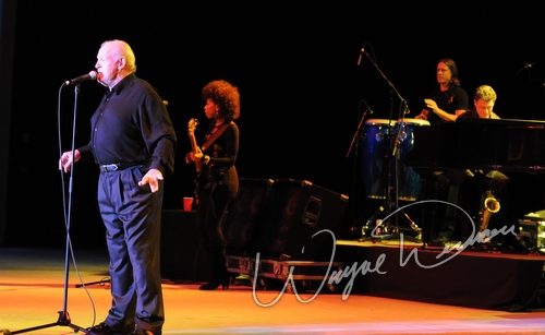 Joe Cocker at Fraze Pavilion Kettering, OH on June 30, 2009 &mdash; concert photo by Wayne Dennon
