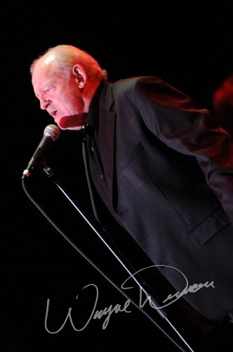 Joe Cocker at Fraze Pavilion Kettering, OH on June 30, 2009 &mdash; concert photo by Wayne Dennon