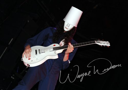 Buckethead at Madison Theater Covington, KY on September 20, 2009 &mdash; concert photo by Wayne Dennon