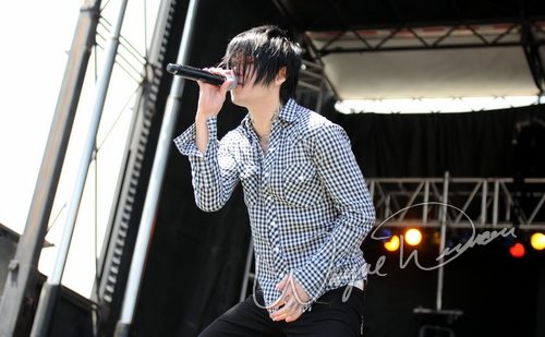 Framing Hanley at Columbus Crew Stadium Columbus, OH on May 17, 2009 &mdash; concert photo by Wayne Dennon