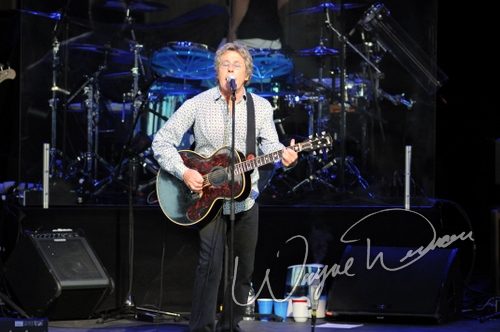 Roger Daltry concert photo by Wayne Dennon