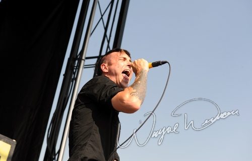 Hail the Villain concert photo by Wayne Dennon