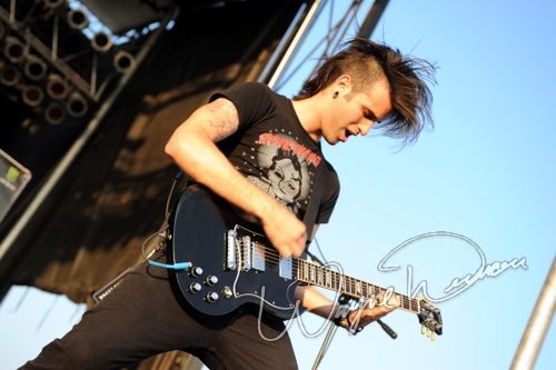 The Veer Union at Catch the Fever festival grounds Pryor, OK on May 28, 2010 &mdash; concert photo by Wayne Dennon