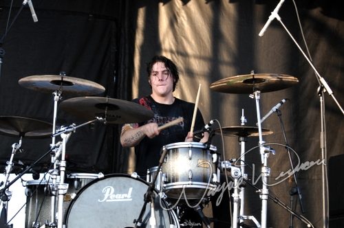 The Veer Union at Catch the Fever festival grounds Pryor, OK on May 28, 2010 &mdash; concert photo by Wayne Dennon