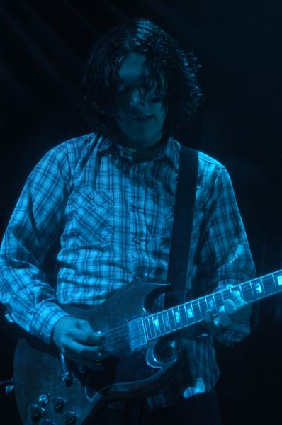 Jealous Sound at UIC Pavilion Chicago, IL on May 25, 2003 &mdash; concert photo by Wayne Dennon