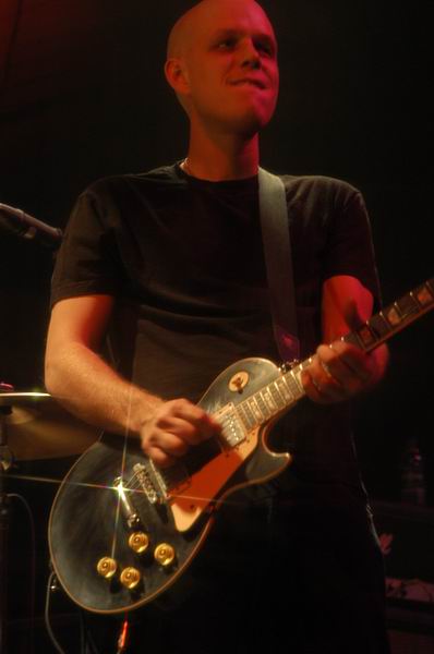 Jealous Sound at UIC Pavilion Chicago, IL on May 25, 2003 &mdash; concert photo by Wayne Dennon