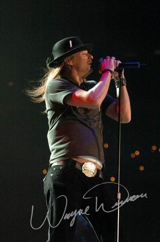 Kid Rock at Freedom Hall Louisville, KY on February 27, 2004 &mdash; concert photo by Wayne Dennon