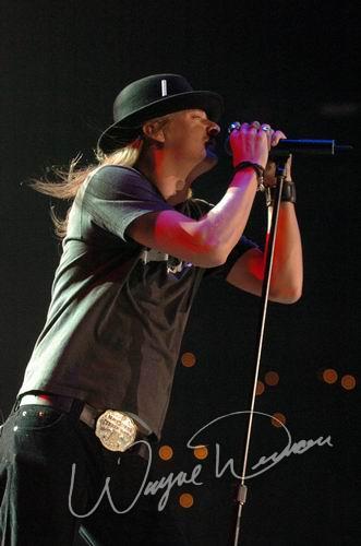 Kid Rock at Freedom Hall Louisville, KY on February 27, 2004 &mdash; concert photo by Wayne Dennon