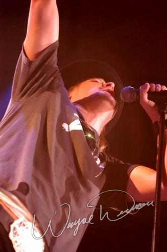 Kid Rock at Freedom Hall Louisville, KY on February 27, 2004 &mdash; concert photo by Wayne Dennon