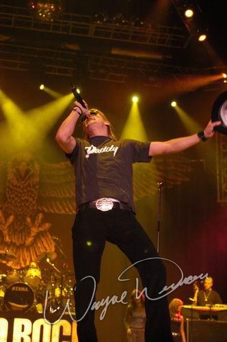 Kid Rock at Freedom Hall Louisville, KY on February 27, 2004 &mdash; concert photo by Wayne Dennon
