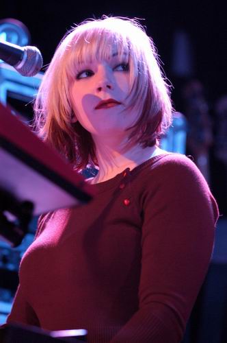 The Killingtons at Bogart's Cincinnati, OH on December 19, 2003 &mdash; concert photo by Wayne Dennon