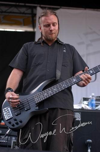 Lacuna Coil at Ozzfest Columbus, OH on July 20, 2004 &mdash; concert photo by Wayne Dennon