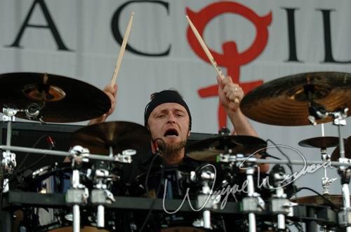 Lacuna Coil at Ozzfest Columbus, OH on July 20, 2004 &mdash; concert photo by Wayne Dennon