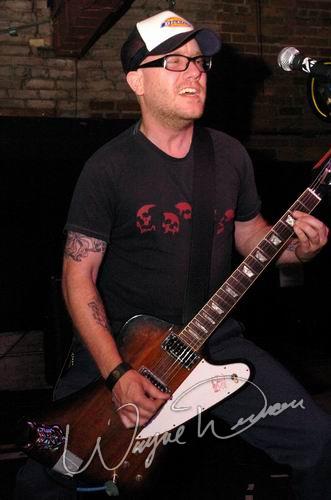 Lamont at Top Cats Cincinnati, OH on May 27, 2004 &mdash; concert photo by Wayne Dennon