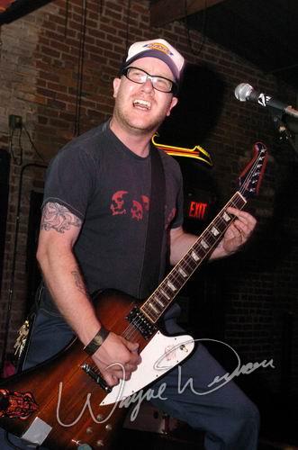 Lamont at Top Cats Cincinnati, OH on May 27, 2004 &mdash; concert photo by Wayne Dennon