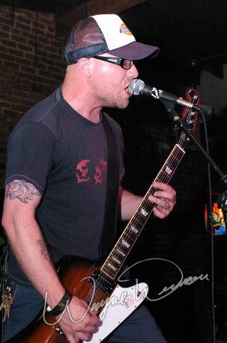 Lamont at Top Cats Cincinnati, OH on May 27, 2004 &mdash; concert photo by Wayne Dennon