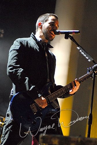 Linkin Park at Verizon Wireless Music Center Noblesville, IN on August 31, 2007 &mdash; concert photo by Wayne Dennon