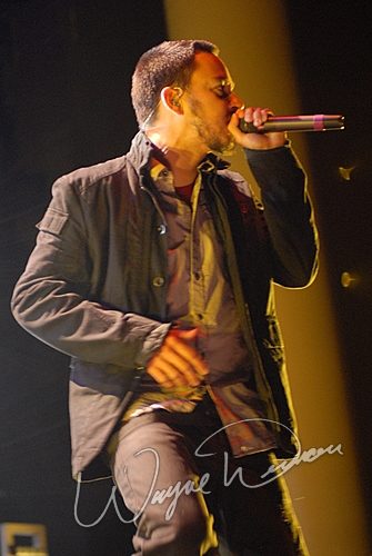 Linkin Park at Verizon Wireless Music Center Noblesville, IN on August 31, 2007 &mdash; concert photo by Wayne Dennon
