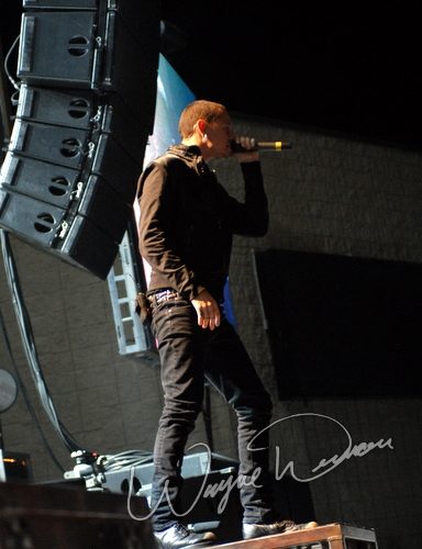 Linkin Park at Verizon Wireless Music Center Noblesville, IN on August 31, 2007 &mdash; concert photo by Wayne Dennon