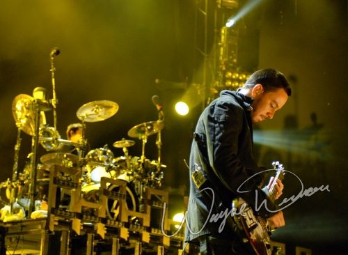 Linkin Park at Verizon Wireless Music Center Noblesville, IN on August 31, 2007 &mdash; concert photo by Wayne Dennon
