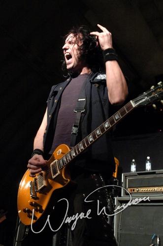 Magna-Fi at Expo Five Louisville, KY on December 18, 2004 &mdash; concert photo by Wayne Dennon