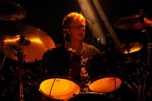 Maroon 5 at Blue Cat's Knoxville, TN on October 21, 2003 &mdash; concert photo by Wayne Dennon