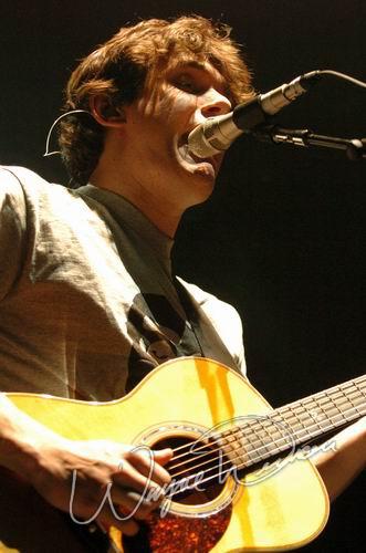 John Mayer at Freedom Hall Louisville, KY on March 12, 2004 &mdash; concert photo by Wayne Dennon