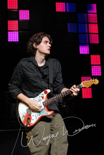 John Mayer at Riverbend Music Center Cincinnati, OH on September 5, 2006 &mdash; concert photo by Wayne Dennon