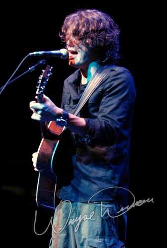John Mayer at Riverbend Music Center Cincinnati, OH on September 5, 2006 &mdash; concert photo by Wayne Dennon