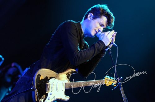 John Mayer at Freedom Hall Louisville, KY on March 13, 2010 &mdash; concert photo by Wayne Dennon