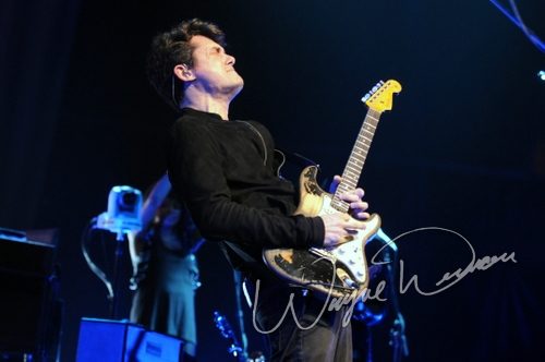 John Mayer at Freedom Hall Louisville, KY on March 13, 2010 &mdash; concert photo by Wayne Dennon