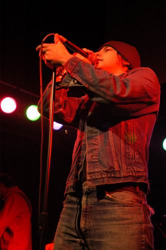 Melbourne at Blue Cat's Knoxville, TN on October 21, 2003 &mdash; concert photo by Wayne Dennon