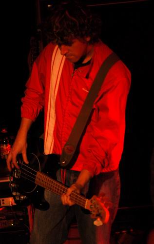 Melbourne at Blue Cat's Knoxville, TN on October 21, 2003 &mdash; concert photo by Wayne Dennon