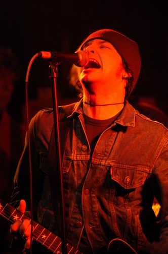 Melbourne at Blue Cat's Knoxville, TN on October 21, 2003 &mdash; concert photo by Wayne Dennon