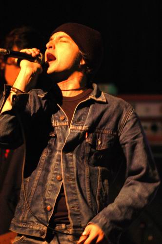 Melbourne at Blue Cat's Knoxville, TN on October 21, 2003 &mdash; concert photo by Wayne Dennon