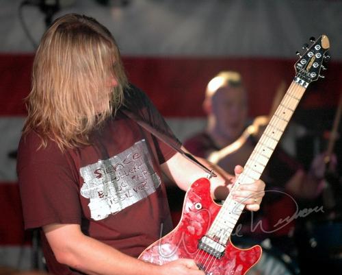Bret Michaels at Annie's Cincinnati, OH on November 23, 2005 &mdash; concert photo by Wayne Dennon
