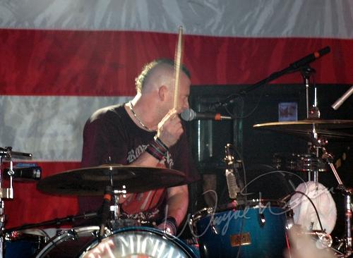 Bret Michaels at Annie's Cincinnati, OH on November 23, 2005 &mdash; concert photo by Wayne Dennon