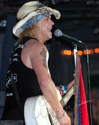 Bret Michaels at Annie's Cincinnati, OH on November 23, 2005 &mdash; concert photo by Wayne Dennon